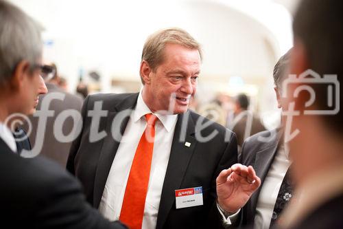 DI Ulrich Paulmann, GF Quester GmbH; Die Quester Baustoffhandel GmbH lud ihre Gerwerbekunden zu einer Fliesenschau ins Schloss Hardegg; (C) fotodienst / Johannes Hloch