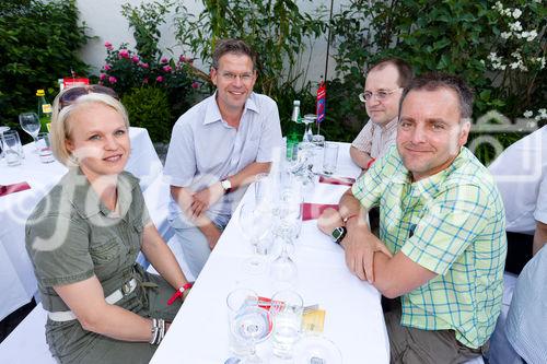 (c) fotodienst / Johannes Brunnbauer | BauProfi Quester Spargelfest 2010 beim  Spargelbauer Blatt-NiedermayerIm Bild v.l.n.r.: