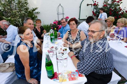 (c) fotodienst / Johannes Brunnbauer | BauProfi Quester Spargelfest 2010 beim  Spargelbauer Blatt-NiedermayerIm Bild v.l.n.r.: