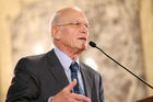 (C) fotodienst/Anna Rauchenberger - Wien, 20.11.2008 - Kinderkrebsforschung verständlich vermittelt: St. Anna  Wissenschafter wollen kreative Jugend fürs Forschen begeistern. FOTO: Univ.-Prof. Helmut Gadner (Leiter St. Anna Kinderkrebsforschung, Ärztlicher Direkor des St. Anna Kinderspitals, Koordinator von 'Forschen heilt Krebs')