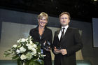 (C) fotodienst/Gudrun Krieger - Wien 09.10.2008 - Kongress aus Medien/Kommunikation und Computer/Telekommunikation; Verleihung der Hall of Fame an Nicolette Wuring (Managing Director - customeradvocacy)  re: Mag. Thomas Kloibhofer
(CEO von CCC)