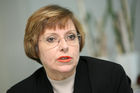 (C) fotodienst/Anna Rauchenberger - Wien, 29.9.2008 - Hepatitis B: Aufklärung schützt die Leber! In Österreich infizieren sich bis zu 15000 Menschen pro Jahr mit dem Virus, der hundert mal ansteckender ist als HIV. Eine nun gestartete Informationsoffensive soll vorbeugend Viruserkrankungen vermeiden und Betroffenen eine schnelle Therapie ermöglichen, die lebensrettend sein kann. FOTO: Angelika Widhalm (Präsidentin der Österreichischen Hepatitis Hilfe)