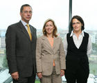 (C) fotodienst/Anna Rauchenberger - Wien, 16.9.2008 - Public Health: Verhütung und mehr - die neue 24/4-Tage Pille. FOTO v.l.: Univ.-Prof. Dr. med. René Wenzl (Oberarzt an der Universitätsklinik für Frauenheilkunde Wien), Dr. med. Inge Frech (Gynäkologin und Psychotherapeutin, Purkersdorf und Wien), Astrid Eßl (GfK Austria Wien, Head of Business Unit Health Care)