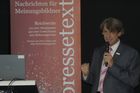 An der gestern in Zürich eröffneten EMEX (Eventmesse für Marketing, Kommunikation, Event und Promotion) präsentierte Dr. Wilfried Seywald, Marketing & Sales Direktor von Pressetext, die Auswertung der Studie über das Marketingverhalten der Schweizer.