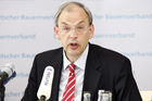 (c) Fotodienst/ Kathrin Heller; 
Pressekonferenz Deutscher Bauernverband e.V. - Erntebilanz 2008: Dr. Helmut Born, Generalsekretär des Deutschen Bauernverbandes