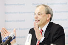 (c) Fotodienst/ Kathrin Heller; 
Pressekonferenz Deutscher Bauernverband e.V. - Erntebilanz 2008: Dr. Helmut Born, Generalsekretär des Deutschen Bauernverbandes