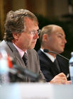 (C) fotodienst/Anna Rauchenberger - Wien, 20.08.2008 - Telekom Austria: Internationales Geschäft bleibt Wachstumstreiber. FOTO v.l.: Hans Tschuden (Finanzvorstand, Telekom Austria), Peter Zydek (Bereichsleiter Investor Relations, Telekom Austria)