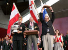 (C) fotodienst/Anna Rauchenberger - Grafenegg, 16.08.2008 - Siegerehrung der Pflüger WM in Grafenegg. Bernhard Altmann (Österreich), Samuel Gill (Nordirland) und Matti Rautiainen (Finnland).