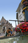 Brunnen-Bad in Basel. Flower-Fountain-Bath in BAsel
