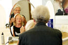 (c) fotodienst/Dan Carabas - Wien 08.08.08 - Hans Bundy bei seinem offiziell letzten Haarschnit - FOTO: Hans Bundy und seine Frau