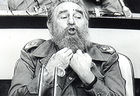 Fidel Castro am TV. Fidel Castro on TV