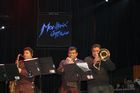 Die drei Musiker der brasilianischen Band von Elba Ramhalo - Trompeter Enok, Saxophonist Gilberto und Marconi an der Trombone - beim Auftritt am Jazz Festival in Montreux; The three musicians from the brazilian band Elba Ramhalo: s Enok (trumpet), Saxophonist Gilberto und Marconi (Trombone) performing at the MOntreux Jazz Festival
