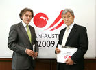 (C) fotodienst/Anna Rauchenberger - Wien, 08.07.2008 - Pressekonferenz zur Vorstellung des Japan-Österreich Jahres 2009 im Japanischen Informations- und Kulturzentrum. FOTO v.l.: Dr. Emil Brix (Leiter der Kuturpolitischen Sektion des BM für europäische und internationale Angelegenheiten), S.E. Akio Tanaka (Japanischer Botschafter in Österreich)