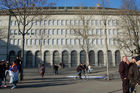 Schweizerische Nationalbank am Bürkliplatz in Zürich. Swiss national bank in Zürich at Bürkliplatz in the financial district the first house on Bahnhofstreet.