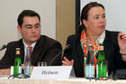 Luiz Eduardo Goncalves (Botschaftssekretär u. Leiter der Wirtschaftsabteilung
der Brasilianischen Botschaft) und Parl. Staatssekretärin Ursula Heinen (BMELV) auf der Podiumsdiskussion 
