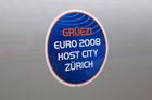 Euro 2008 Aufkleber auf einem Zürcher Taxi, womit will sich die Limmat-Stadt, wie alle anderen Euro Host Cities auch, als gastfreundlich während der EM profilieren will