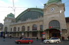Schweiz, Basel, Bahnhof-Fassade, Verkehr, Personen-Transport, Euro 08 Host City, Fussballer, Spiel, Europameisterschaft,Switzerland, Basel, Mainstation, people, public transport,  