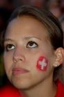 Aus der Traum:  Betretenes Frauengesicht einer Schweizer Fussballin nach dem Aus gegen die Türken. Frustrated face of a swiss football-fan-women after the end of the Euro 2008 dreams