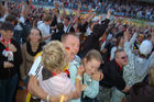 Fussball Fans im Public-Viewing-Event bei UEFA EURO 2008™