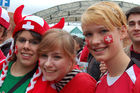 Fussball Fans im Public-Viewing-Event bei UEFA EURO 2008