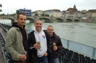 Tschechische Fussballfans auf der Zuschauertribune am Rheinufer in Basel. Tschech footbllfans on the public-viewing-tribune at the Rhein-boarder in BAsel