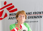 (C) fotodienst.at / Anna Rauchenberger - Wien, am 17.05.2011 - Die größte medizinische Hilfsorganisation, Ärzte ohne Grenzen/Médecins Sans Frontières (MSF), ist 40 Jahre alt und hält Rückschau über das vergangene Jahr und die Einsätze der vergangenen Jahrzehnte. Im Rahmen einer Pressekonferenz wurde der Jahresbericht 2010 präsentiert. FOTO: Renate Domes, OP-Schwester, Ärzte ohne Grenzen Österreich