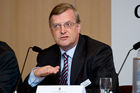 Die Berliner Wirtschaftsgespräche e.V. luden zur Diskussion in die Commerzbank Berlin ein. Foto:  Dr. Hans Reckers (Mitglied des Vorstands, Deutsche Bundesbank, Frankfurt). (C)Fotodienst/Jan-Paul Kupser