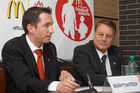 McDonalds Escorte Bundesländer Tour zur Euro 2008 mit Martin Hiden in McDonalds Filale KlagenfurtFoto: Johannes Puch / Fotodienst