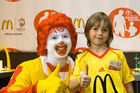McDonald’s, offizieller Sponsor der Uefa Euro 2008 stellte die Kinder der McDonald’s 