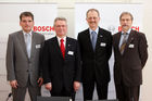 (C) fotodienst/Anna Rauchenberger - Wien, 17.4.2008 - Bosch Österreich ist weiterhin auf Wachstumskurs, Bosch Thermotechnik ist mit den Marken Buderus und Junkers erfolgreich, Bosch Rexroth ist gut unterwegs. FOTO v.l.: Hans Bangert (Vorsitzender der Geschäftsleitung von Bosch Rexroth in Österreich), Ernest Fiedler (Standortverantwortlicher und kaufmännischer  Leiter des Bosch-Werks in Hallein), Dr. Karl Strobel (Alleinvorstand der Robert Bosch AG und Repräsentant der Bosch-Gruppe in Österreich), Robert Kordik (Verkaufsleiter Handel Junkers Österreich und Thermotechnik-Geschäft Slowenien, sowie General-Manager der Buderus Austria Heiztechnik GmbH)