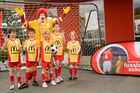 Die McDonald's Fussball Eskorte ist mittlerweile fester Bestandteil großer nationaler und internationaler Fußball-Events. Das gilt zum einen für die Österreichische Bundesliga und zum anderen für die UEFA EURO 2008™ in Österreich und der Schweiz. Denn bei der kommenden Fußball-Europameisterschaft werden erneut Kinder von 6 - 10 Jahren mit den Superstars ins Stadion einlaufen.