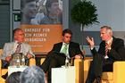 Dieter Walch (ZDF-Metereologe); Dr. Mathias Krahl (Boston Consulting Group); Hans-Jürgen Cramer (Vattenfall Europe AG Vorstand Vertrieb). (C)Fotodienst/Jan-Paul Kupser