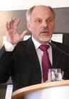 Dr. Rolf Kroker (Leiter des Wissenschaftsbereichs Wirtschaftspolitik und Sozialpolitik, Institut der deutschen Wirtschaft Köln). (C)Fotodienst/Markus Mirschel