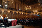 Am 1. April luden BILLA und der führende österreichische Strategie,-und Controllingberater Contrast Management-Consulting zu einem Management-Cercle ins Palais Ferstel ein.
©fotodienst/Nadine Bargad