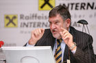 (C) fotodienst/Anna Rauchenberger - Wien 27.03.2008  - Raiffeisen International: Starkes Kundengeschäft ist Basis für ein erneutes Rekordergebnis. FOTO: Herbert Stepic (CEO Raiffeisen International)