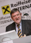 (C) fotodienst/Anna Rauchenberger - Wien 27.03.2008  - Raiffeisen International: Starkes Kundengeschäft ist Basis für ein erneutes Rekordergebnis. FOTO: Herbert Stepic (CEO Raiffeisen International)