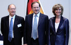 Jean Monet (Präsident Syntec Informatique); Hervé Novelli (Staatssekretär im französischen Wirtschaftsministerium); Dagmar Wöhrl (Parlamentarische Staatssekretärin im Bundeswirtschaftsministerium). (C)Fotodienst/Markus Mirschel