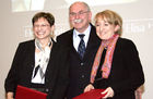 Dr. Elisa Izaurralde (Biochemie, Max-Planck-Institut für Entwicklungsbiologie, Tübingen); Prof. Dr.-Ing. Matthias Kleiner (Präsident der Deutschen Forschungsgemeinschaft); Prof. Dr. Elena Conti (Struckturbiologie, Max-Planck-Institut für Biochemie, Martinsried).
(C)Fotodienst/Markus Mirschel