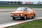 Die Fotos 1-83 zeigen die Ankunft der Teilnehmer beim Golfplatz in Atzgersbrugg, die Fotos 84-102 beim freiwilligen Fahren auf dem Wachau-Ring. Die Fotos 103-11 einen im Fahrerlager stehenden Audi Quattro S1 aus der Zeit der Gruppe-B-Monster