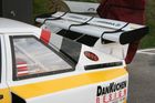 Die Fotos 1-83 zeigen die Ankunft der Teilnehmer beim Golfplatz in Atzgersbrugg, die Fotos 84-102 beim freiwilligen Fahren auf dem Wachau-Ring. Die Fotos 103-11 einen im Fahrerlager stehenden Audi Quattro S1 aus der Zeit der Gruppe-B-Monster