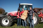 (c):Fotodienst/Klaus Neureiter, Jauntaler Salami, Schaubauernhof
Karl Orasch, Steyr Traktoren und Pöttinger Geräte