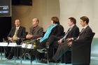 Das Top-Event der Customer Care Welt feiert Jubiläum. 
Foto v.li: MANFRED STOCKMANN, Präsident des Call Center Forum Deutschland e.V.und Geschäftsführer der C.M.B.S. Managementberatung); DR. PETER JONAS, Stv. Leiter des Unternehmensbereiches Zertifizierung am Austrian Standards Institute; SIMONE FOJUT (Chefredakteurin Call Center Profi, Gabler Verlag, GWV Fachverlage GmbH); MICHAEL HOHENBILD (Bereichsleiter Communication Center Deutsche Bank Direkt); FRANK ZELGER (Executive Director Customer Care sunrise) 
©fotodienst/Nadine Bargad