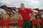 (C) Fotodienst/Anna Rauchenberger - Wien 13.07.2007 - Allianz für starke Regionen - Genussregion. Familie Sommer zählt auf ihrem Hof auf PÖTTINGER Landtechnik. PÖTTINGER ist Partner der Allianz für starke Regionen, die Landwirtschaftsminister Josef Pröll bei seiner Initiative GENUSS REGION ÖSTERREICH unterstützt. Die Allianzpartner stehen für ein regionales Produktangebot, das wiedererkennbar und wettbewerbsfähig ist.