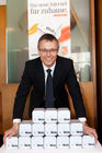 (c) fotodienst / Johannes Brunnbauer | Im Rahmen einer Pressekonferenz präsentiert 3CEO Jan Trionow die neuen Internetprodukte, mit denen 3 in neue Marktsegmente vorstößt.in der Skybox der Skybar in Wien am 24.01.2011.