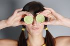 (c) Daniel K. Gebhart / fotex.at - Symbolbild - Limetten auf den Augen.