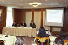 Jahrespressekonferenz der Handelskammer Deutschland-Schweiz 2006. Bild: Dr. Marion Viol, Leiterin Rechts- und Steuerabteilung; Ralf J. Bopp, Direktor; Daniel Heuer, Leiter Exportmarketing; Handelskammer Deutschland-Schweiz