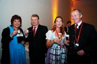 Stiegl: Bockbier-Anstich 2005
Suzanne Harf, Babsi + Dieter Kiener, Präs. Walter Grafinger
Foto: www.siebinger.com