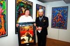 8. Internationle Kunstmesse Salzburg im MECs-Bergheim
Prof. Ernst Fuchs mit Janz Franz - Präsentation Kalender zum 60. Geburtstag
Foto: www.siebinger.com
