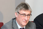 (C) fotodienst/Gudrun Krieger - Wien 03.11.2010 - Dauerthema Ladendiebstahl - Foto: Dr. Fritz Aichinger (Obmann der Bundessparte Handel in der WKÖ)