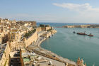 Die Panoramasicht von Vallettas  Gartenanlage Upper Baracca Garden auf den Hafen.
Madeira: The view from upper Baracca Garden in Valetta City to the harbour. 
Visit: www.malta.com and www.rolfmeierreisen.ch 